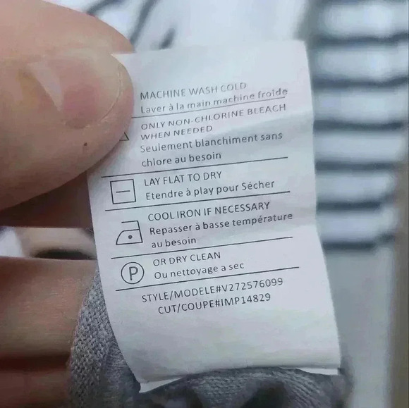 Vince Women's Lightweight Striped Knit Long Sleeve Shirt XS - Picture 9 of 9